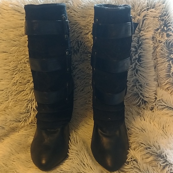 Black suede and leather boots - Picture 1 of 7